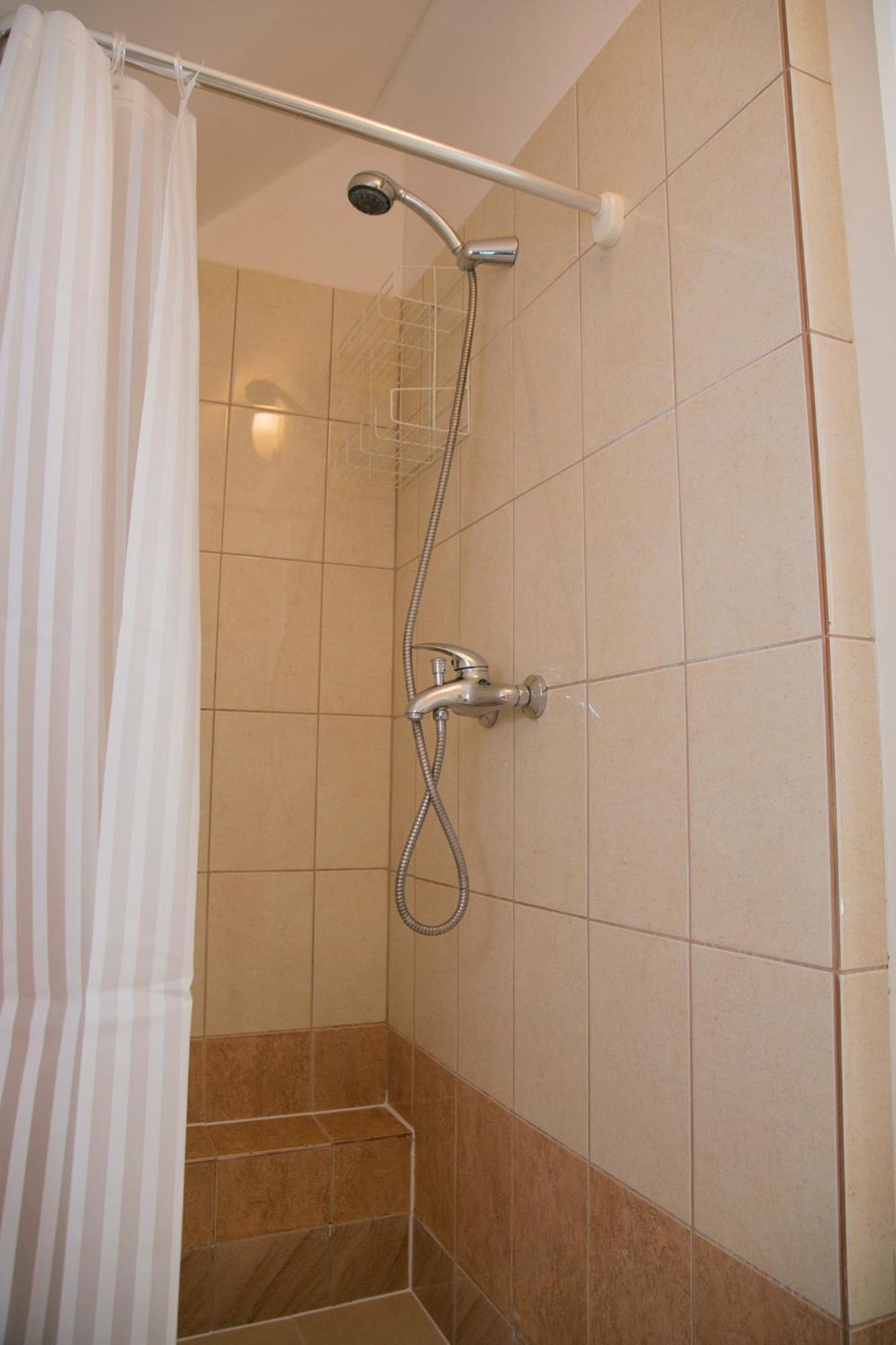 Guens Vendeghaz Hotell Szigliget Rom bilde